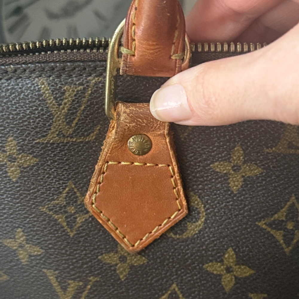 Authentic Louis Vuitton Vintage Alma LV Brown Tan Monogram - Picture 8 of 17